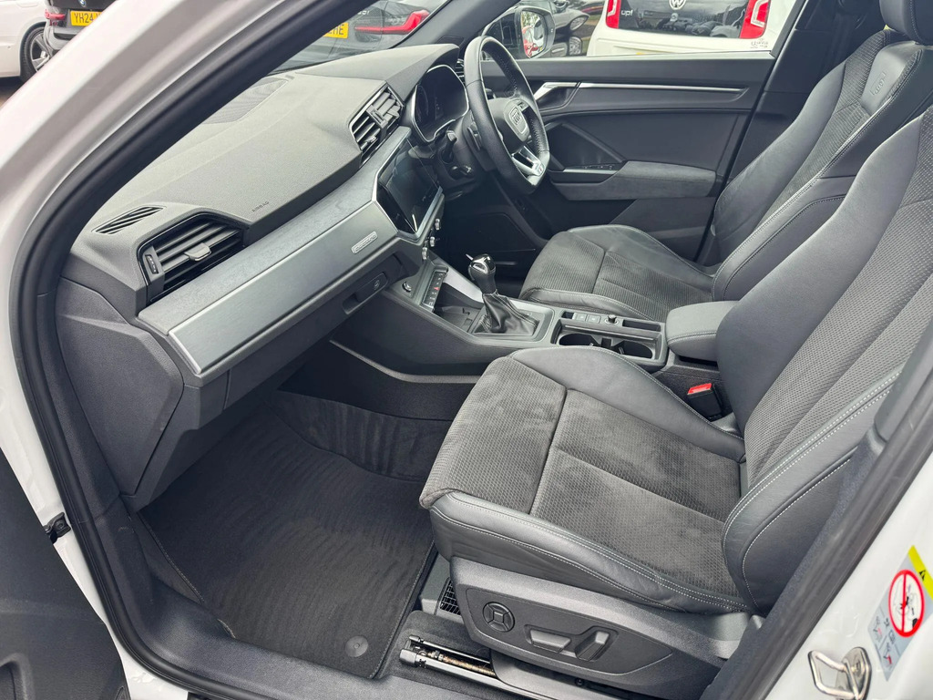 Audi Q3 Audi Q3 S Line 35 Tfsi 150 Ps S Tronic Grey #14