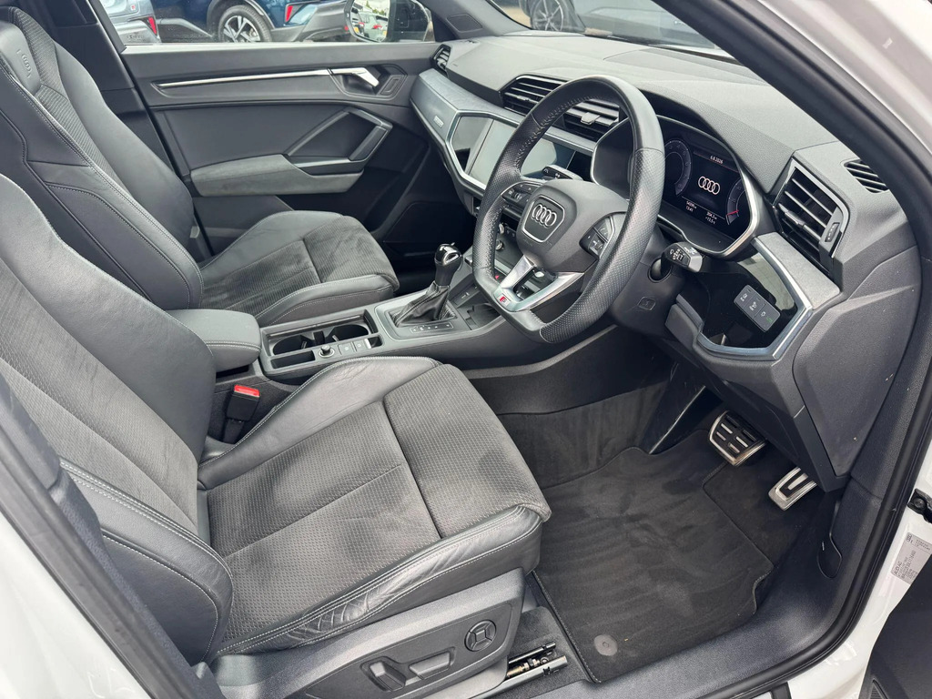 Audi Q3 Audi Q3 S Line 35 Tfsi 150 Ps S Tronic Grey #11