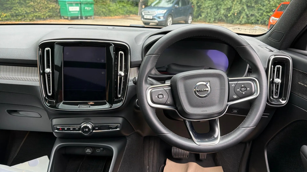 Volvo XC40 Suv #5