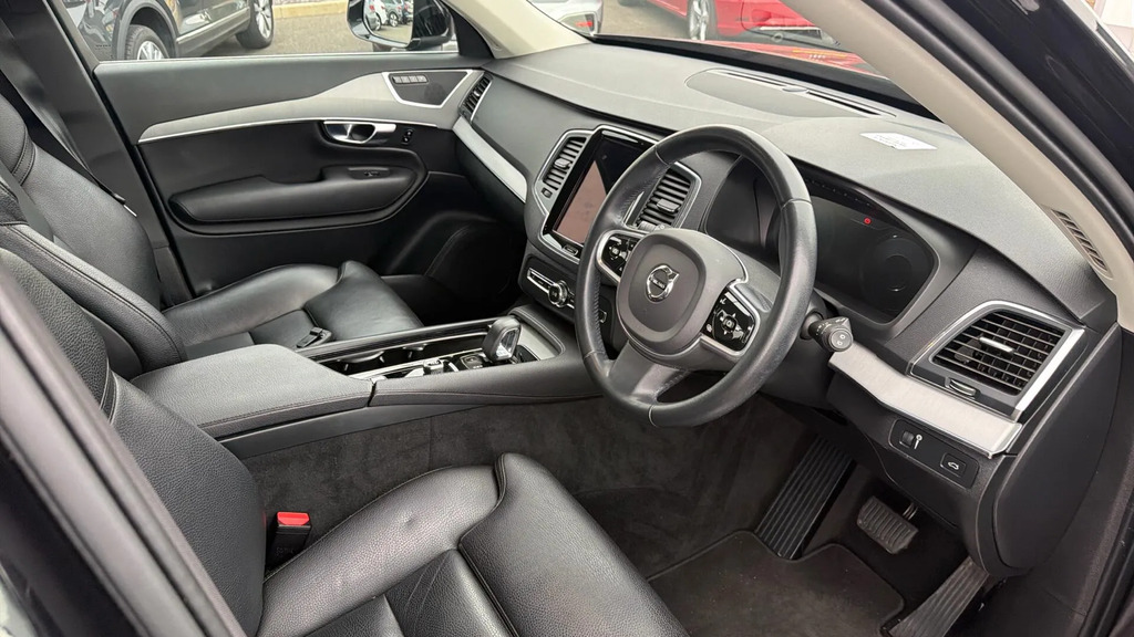 Volvo XC90 2.0 B5d 235 Momentum #4