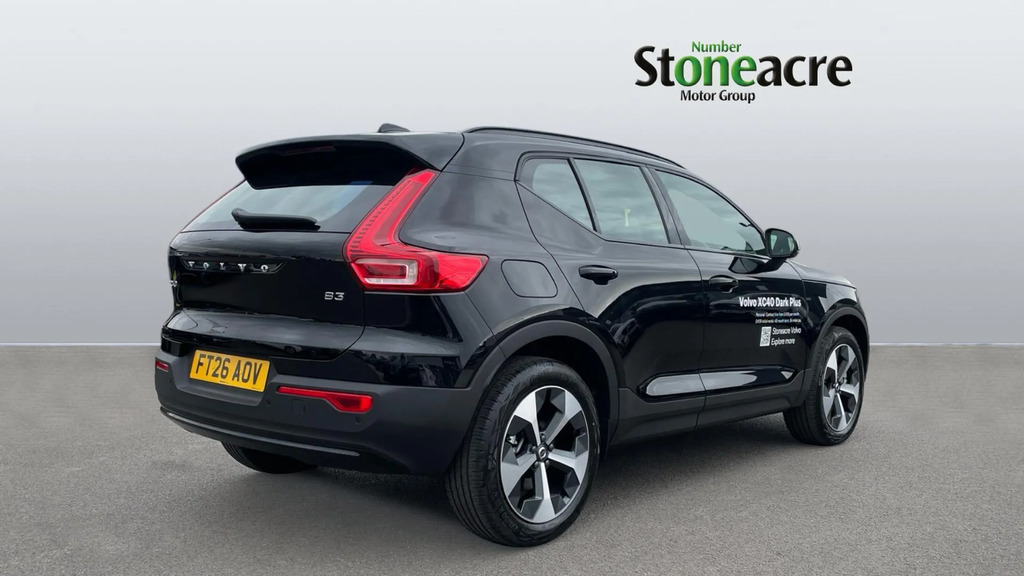 Volvo XC40 2.0 B3p Plus Dark #2