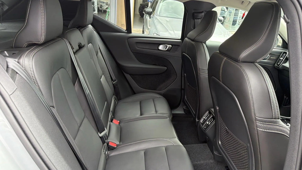 Volvo XC40 2.0 B3 Mhev Ultra Dark Dct Euro 6 Ss #6