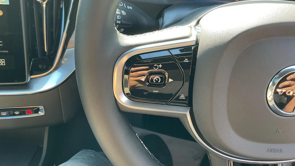 Volvo XC90 2.0 B5p Ultra Dark Awd Geartronic Grey #19