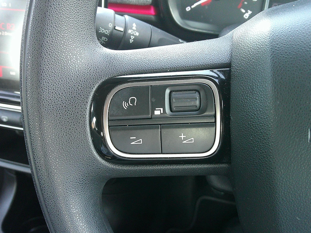 Citroen C3 1.2 Puretech Flair Suv 6 Spd Eur Red #19