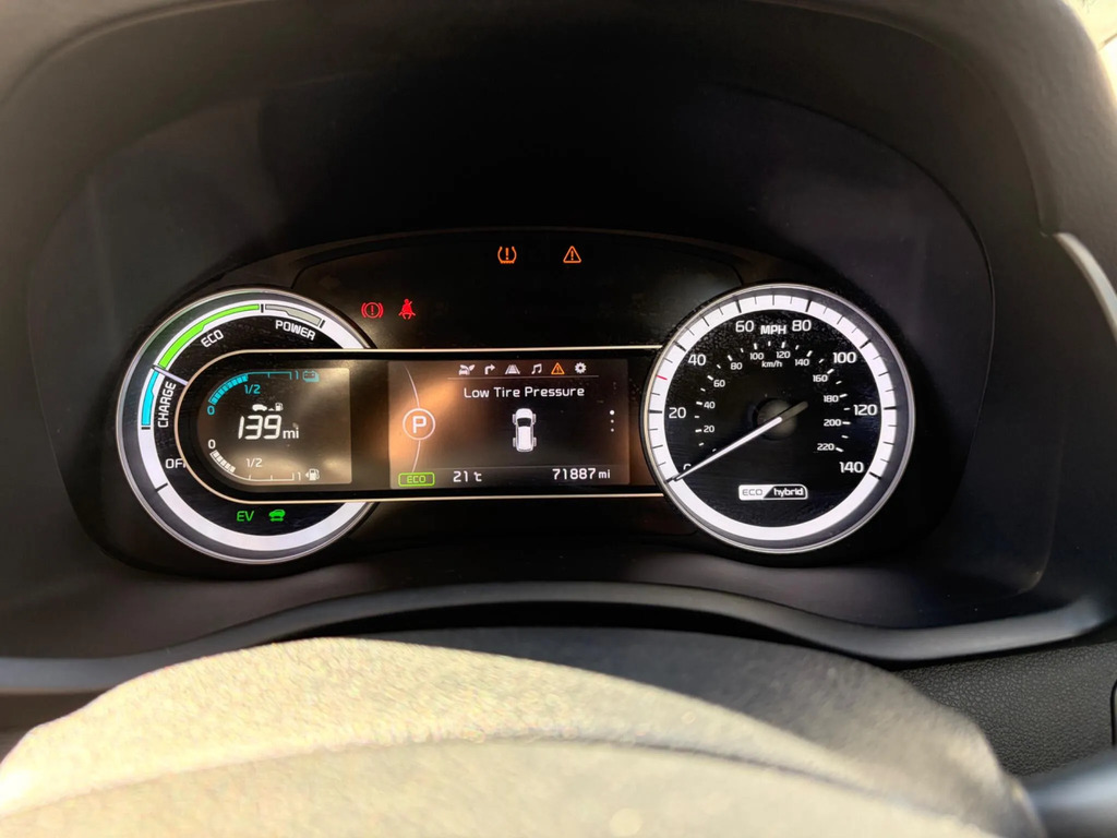 Kia Niro Kia Estate 1.6 Gdi Phev 3 Dct White #27