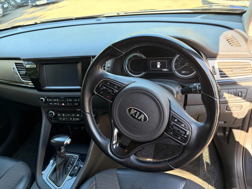 Kia Niro Kia Estate 1.6 Gdi Phev 3 Dct White #32