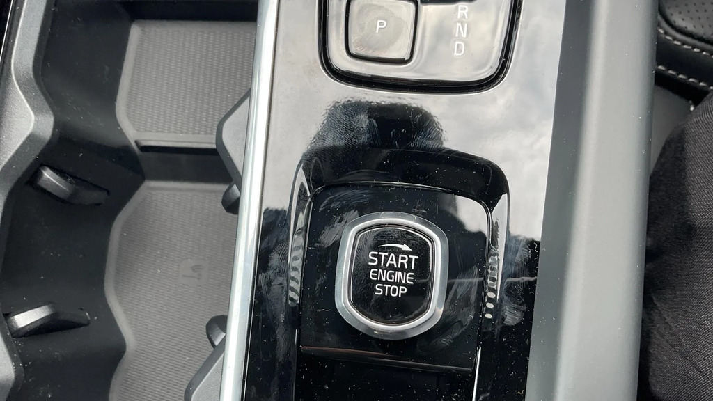 Volvo XC60 Plus, T6 Awd Plug-in Hybrid, Dark360 Blue #23