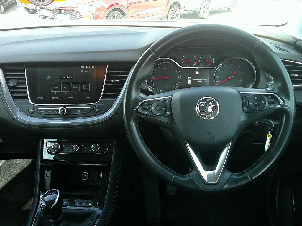 Vauxhall Grandland X 1.2 Turbo Sri Nav Red #13