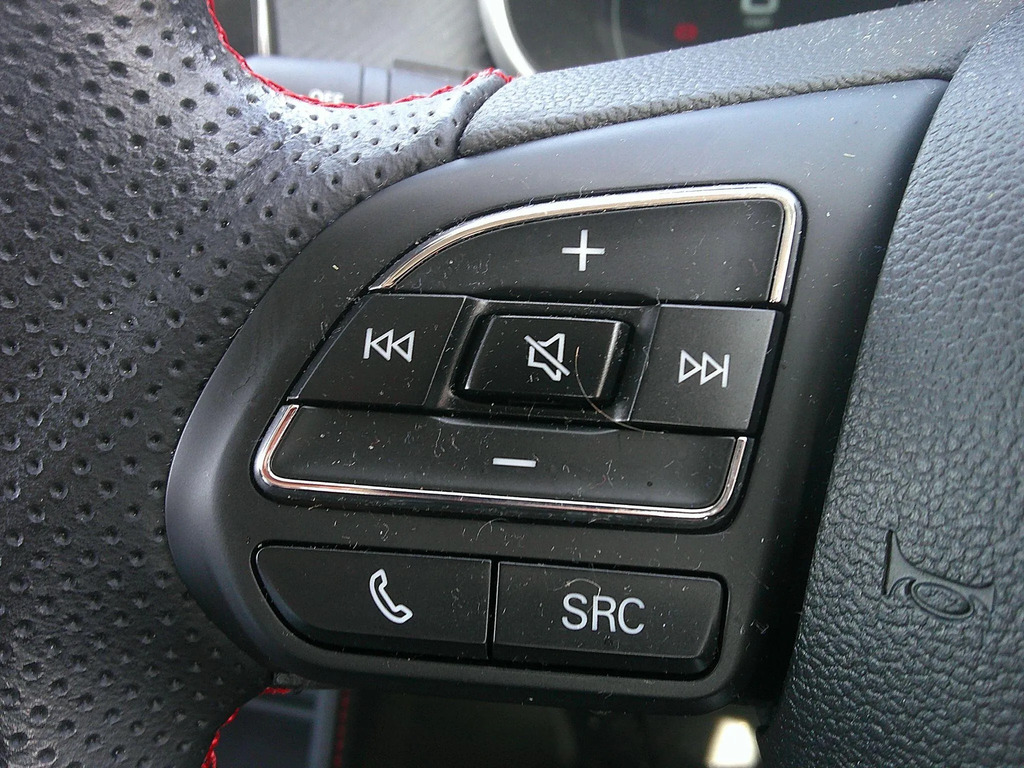 MG ZS 1.0 T Gdi Exclusive Suv  #18