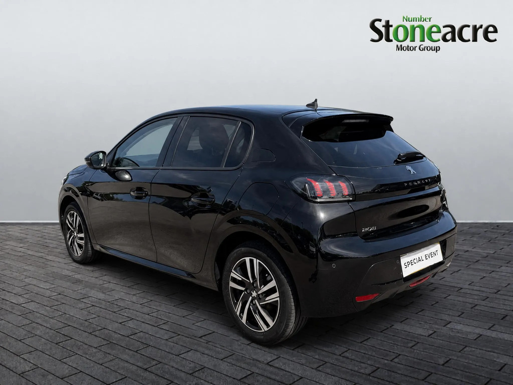 Peugeot 208 1.2 Puretech Allure Premium Hatchback #5