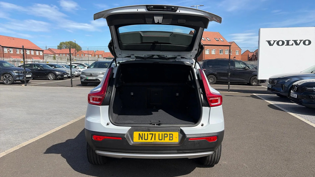 Volvo XC40 1.5 T3 163 R Design Geartronic Grey #13