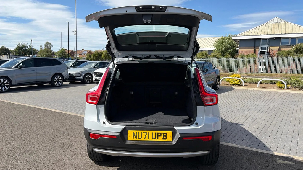 Volvo XC40 1.5 T3 163 R Design Geartronic Grey #34