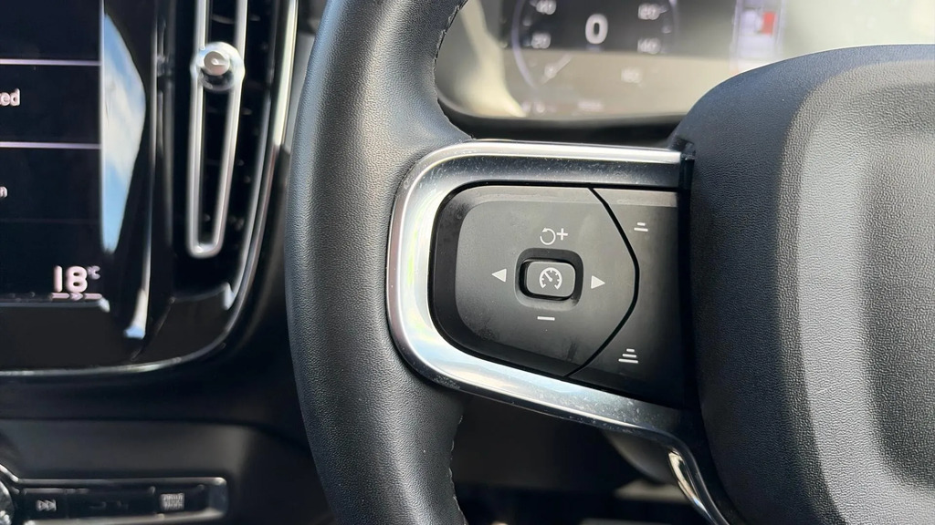 Volvo XC40 1.5 T3 163 R Design Geartronic Grey #19
