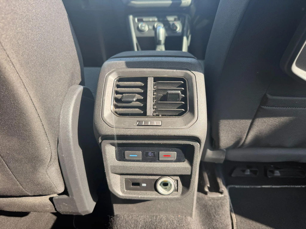 Volkswagen Tiguan Allspace 2.0 Tdi R-line Tech 150 Ps Grey #25