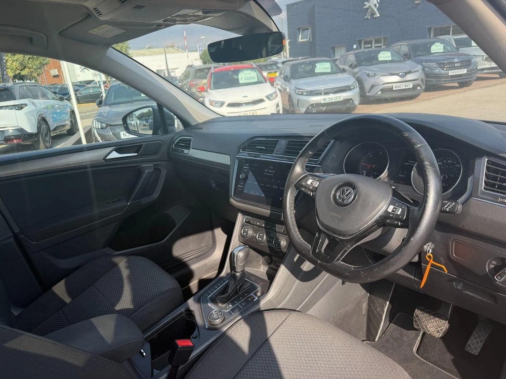 Volkswagen Tiguan Allspace 2.0 Tdi R-line Tech 150 Ps Grey #15