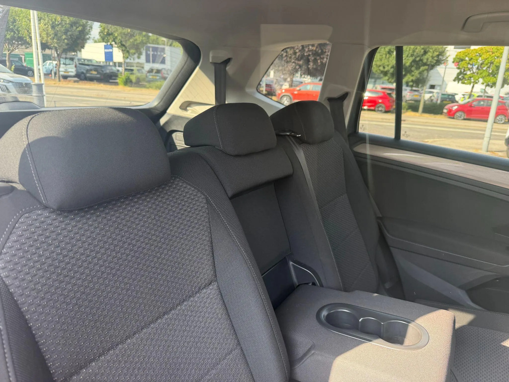 Volkswagen Tiguan Allspace 2.0 Tdi R-line Tech 150 Ps Grey #27