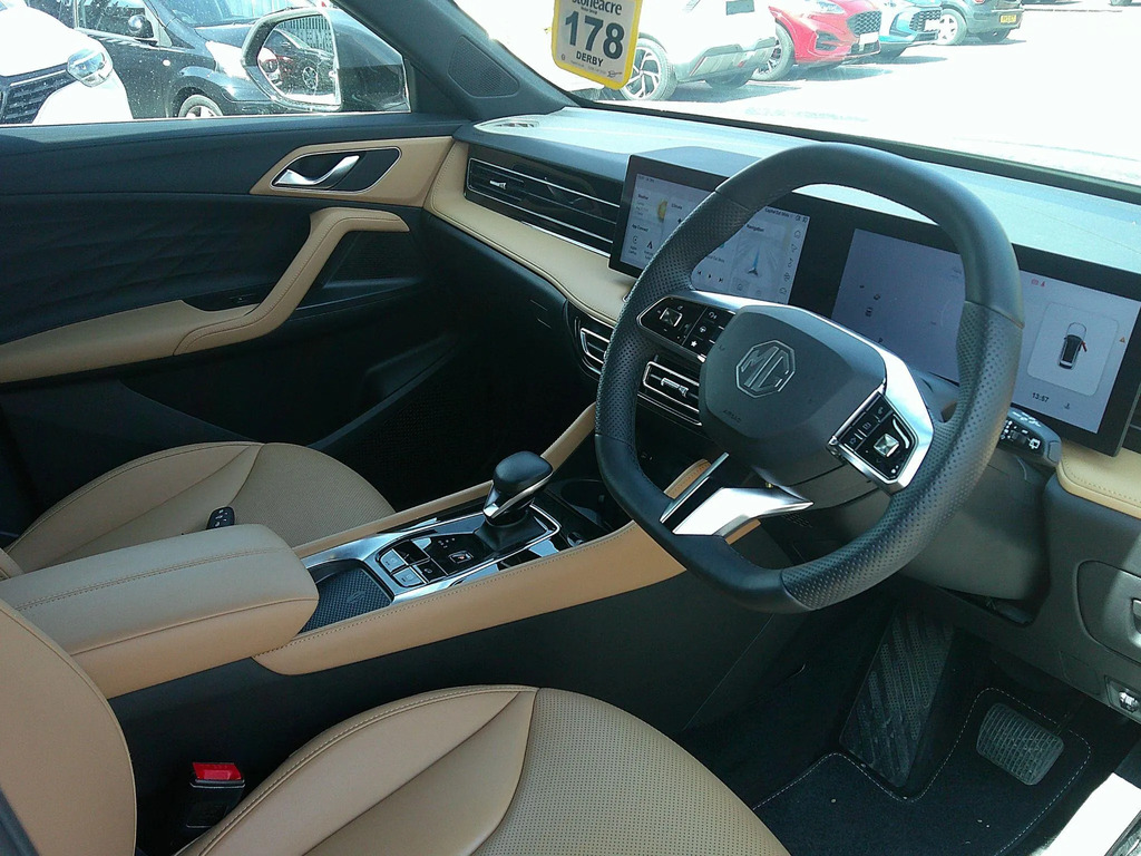 MG HS 1.5 Hybrid Trophy Suv Hybrid Euro Black #9