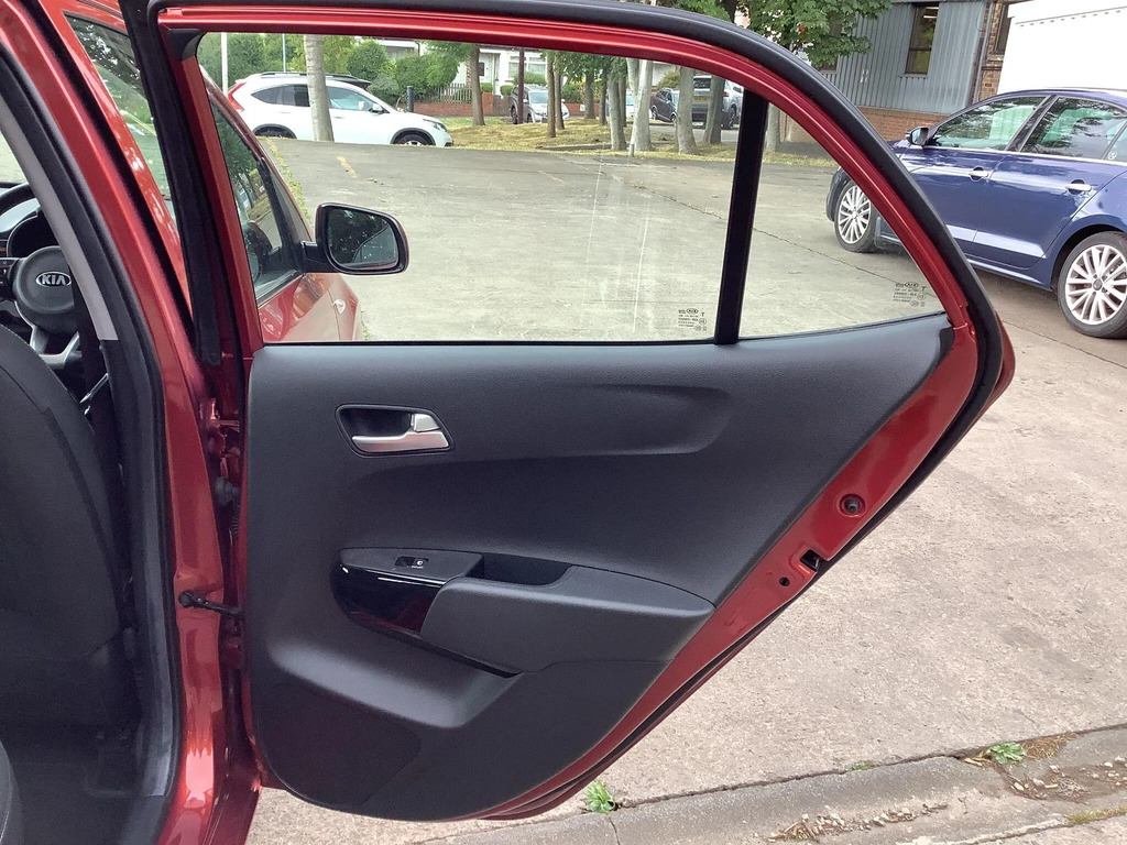 Kia Picanto 1.0 Zest 4 Seats Green #15