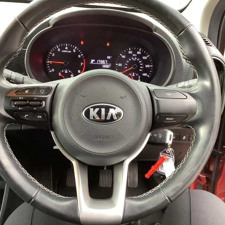 Kia Picanto 1.0 Zest 4 Seats Green #30