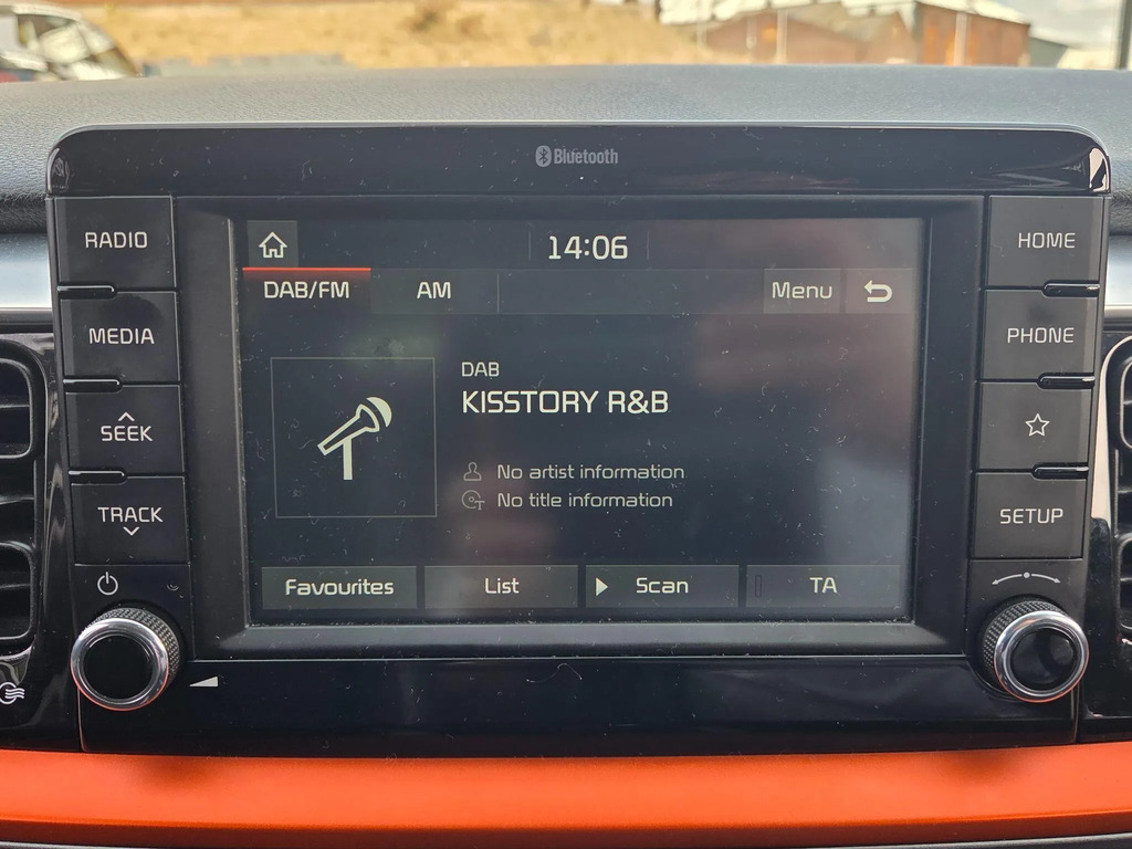 Kia Stonic 1.4 2 Suv Euro 6 S S 98 Bhp White #29