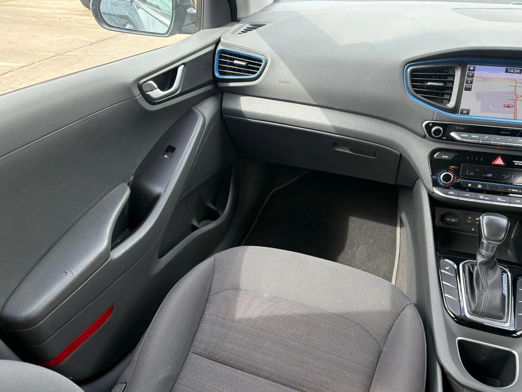 Hyundai Ioniq Hat 1.6 Gdi Hybrid Premium Dct White #22