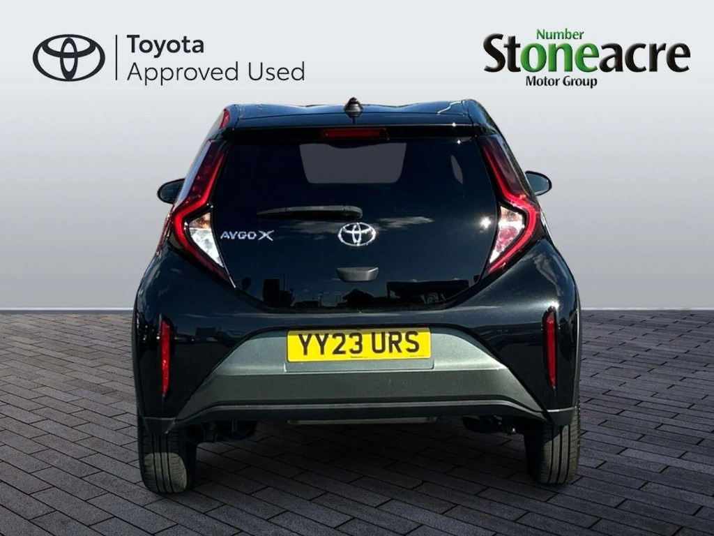 Toyota Aygo X 1.0 Vvt-i Edge #4