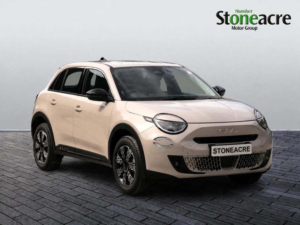 Fiat 600 1.2 Mhev 136 E-dct Euro 6 Ss 