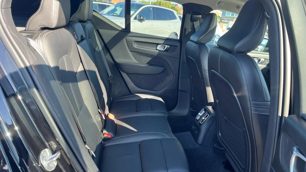 Volvo XC40 1.5H T5 Recharge 10.7Kwh Ultimate Bright Euro #6