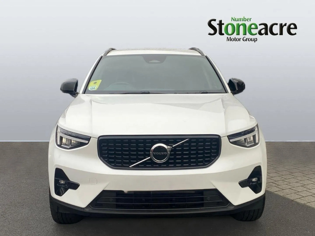 Volvo XC40 2.0 B3p Plus Dark #5