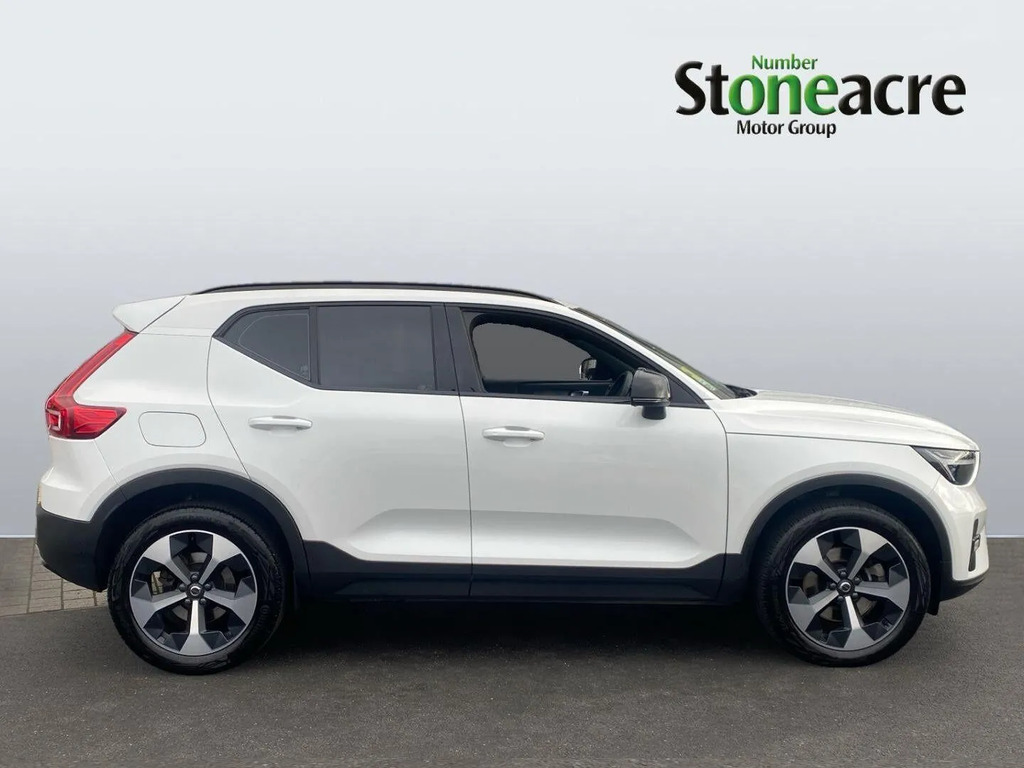 Volvo XC40 2.0 B3p Plus Dark #3