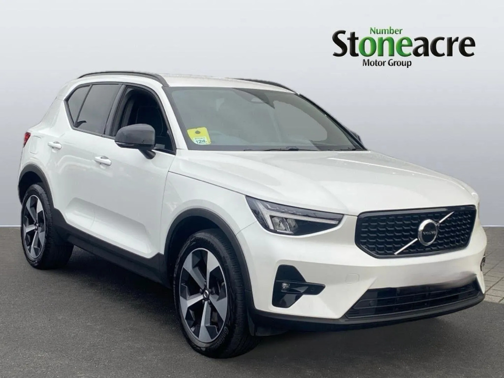 Volvo XC40 2.0 B3p Plus Dark