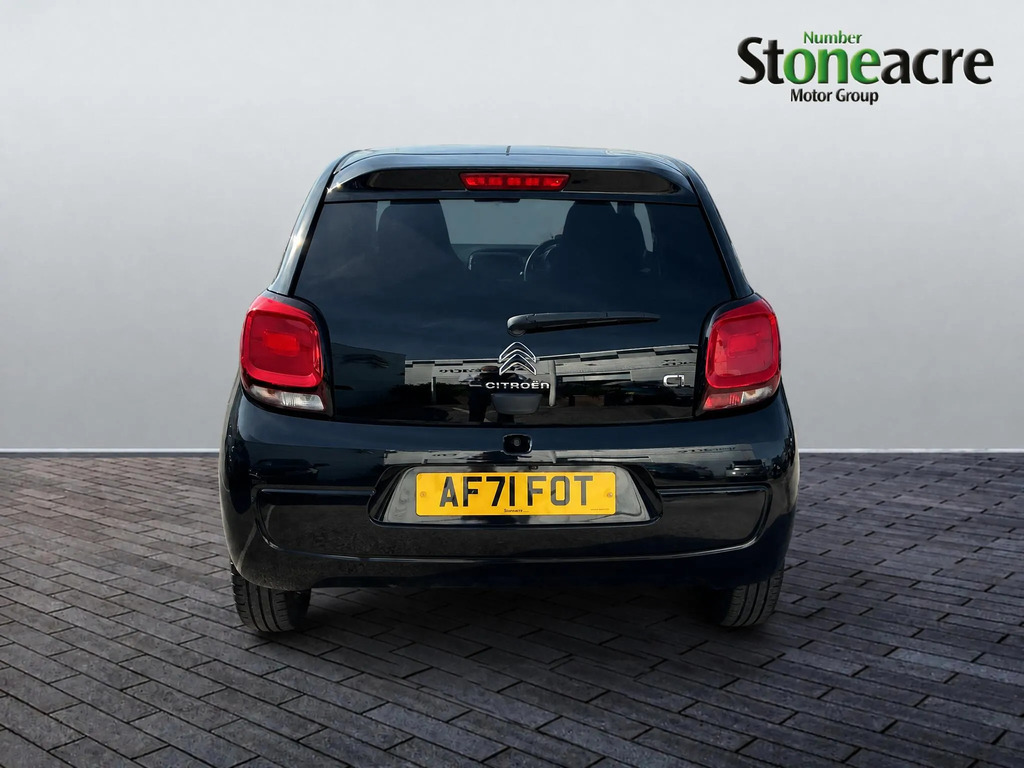 Citroen C1 1.0 Vti 72 Shine Black #6