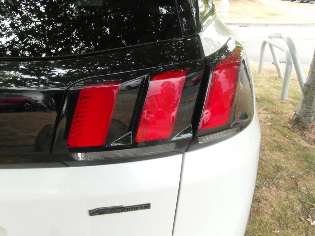 Peugeot 3008 Bluehdi Gt Line Suv Black #21