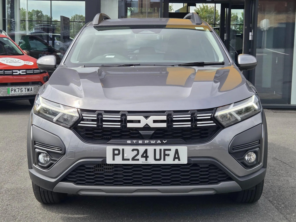 Dacia Sandero Stepway Hatchback #2