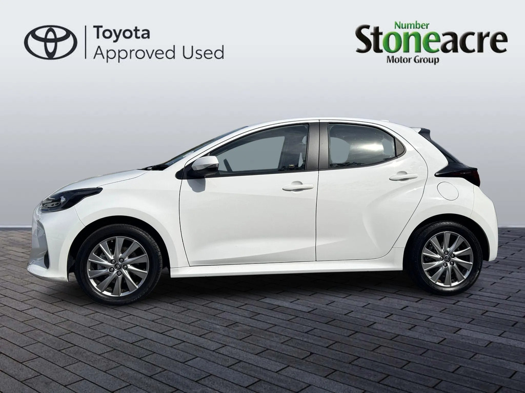 Toyota Yaris 1.5 Hybrid Icon #6