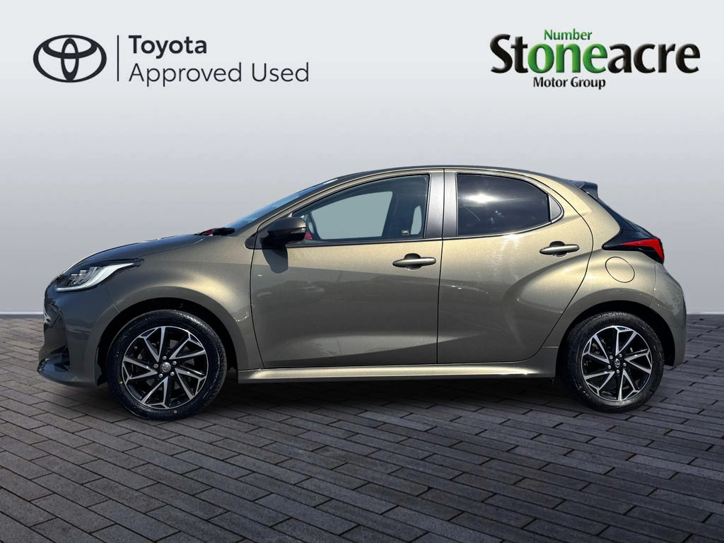 Toyota Yaris 1.5 Vvt-h Design Hatchback Hybrid E-cvt Silver #6