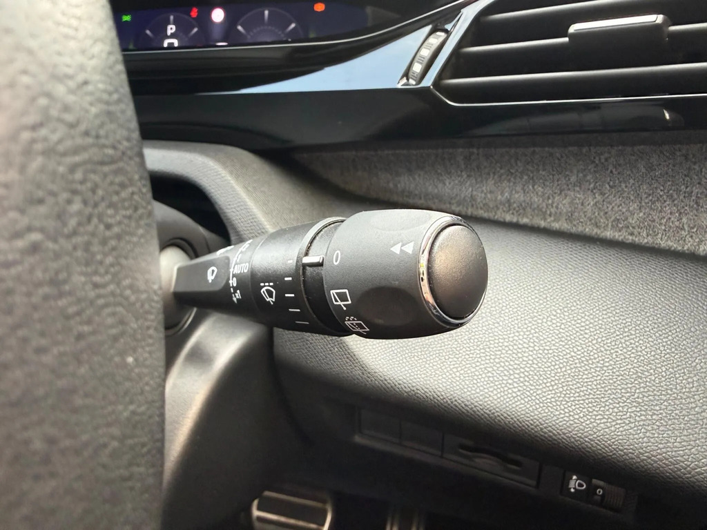 Peugeot 308 SW 1.2L Allure Grey #21