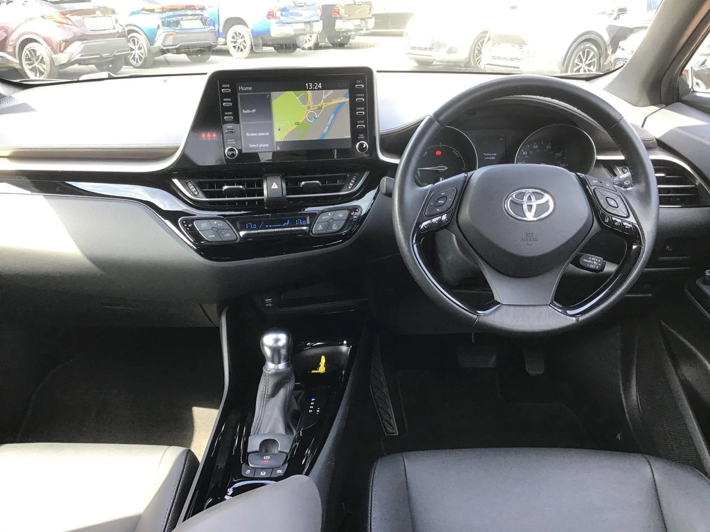 Toyota C-Hr 2.0 Hybrid Excel #6