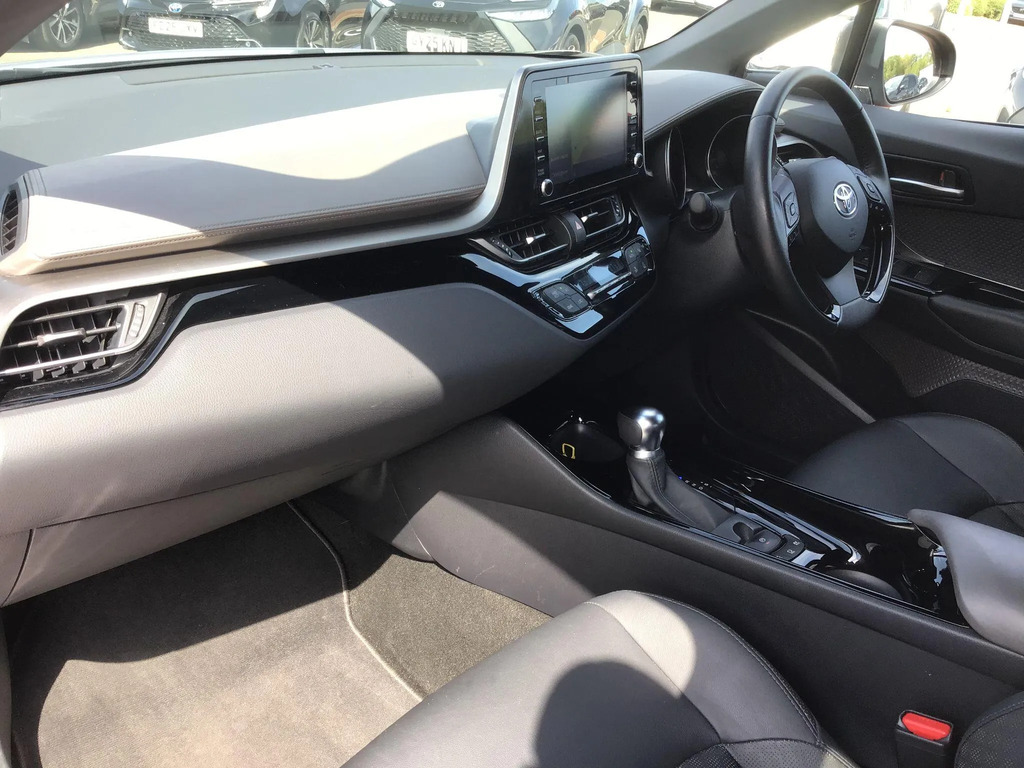 Toyota C-Hr 2.0 Hybrid Excel #5