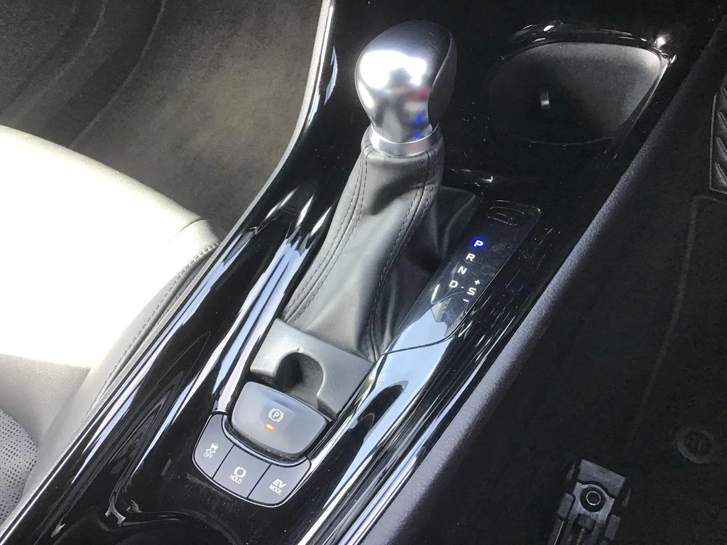 Toyota C-Hr Hybrid 1.8 122Bhp Icon Crossover 5-Dr Grey #8
