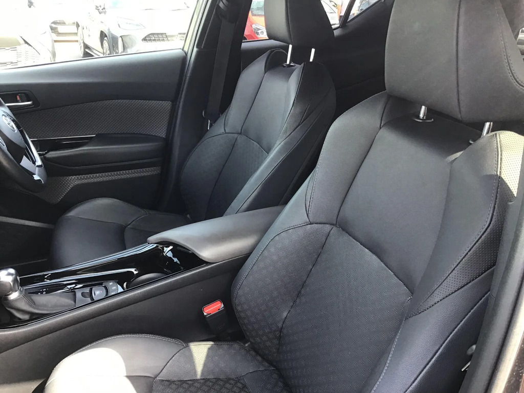 Toyota C-Hr Hybrid 1.8 122Bhp Icon Crossover 5-Dr Grey #11