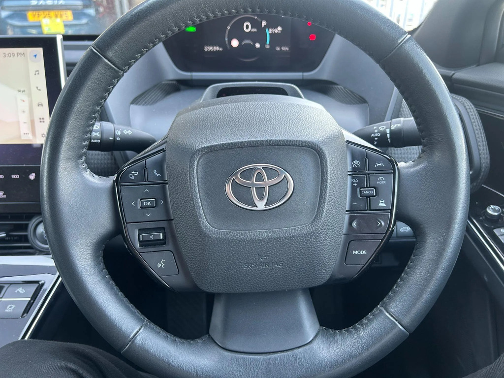 Toyota bZ4X 71.4 Kwh Pure 11Kw Obc Black #30