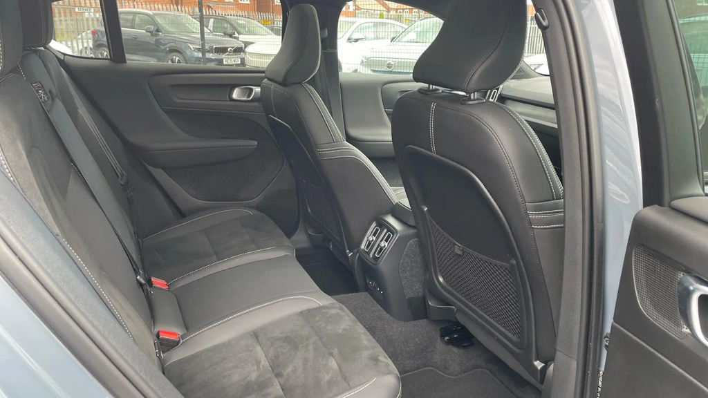 Volvo C40 Twin Recharge 78Kwh Ultimate Awd Grey #6