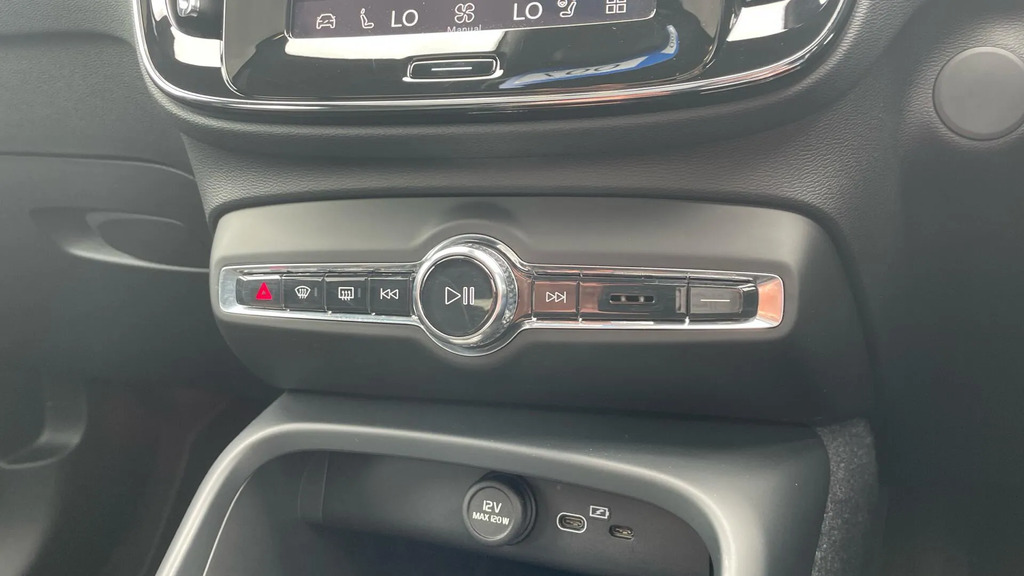 Volvo C40 300Kw Recharge Twin Pro 78Kwh Awd Silver #30