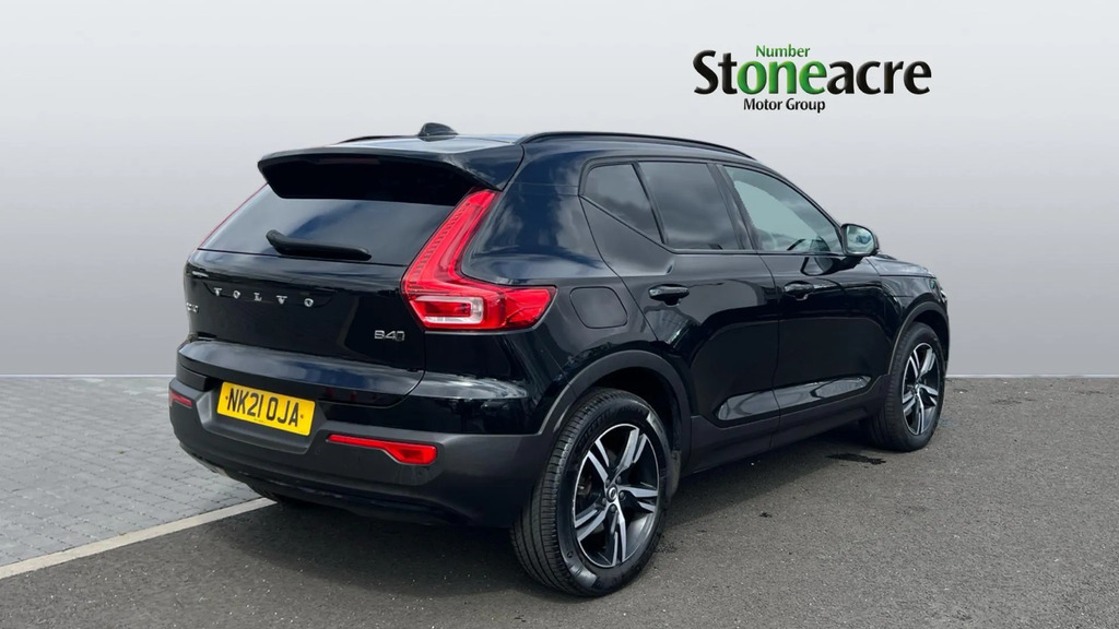 Volvo XC40 2.0 B4 Mhev R-design Awd Euro 6 Ss #2