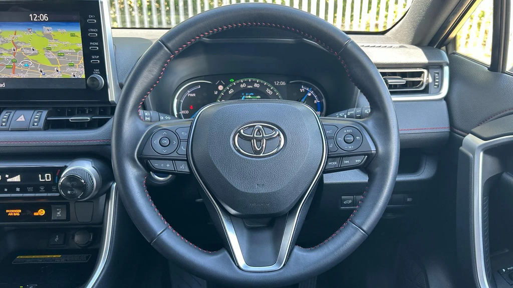 Toyota Rav 4 Black Edition 2.5 Hybrid 2Wd Black #10