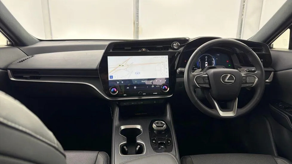 Lexus RZ 450E 71.4Kwh Premium Plus Suv Di Brown #9