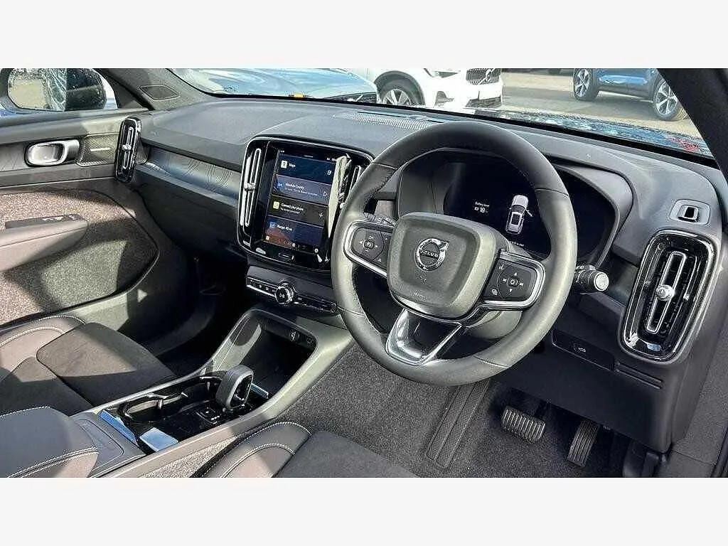 Volvo XC40 2.0 B4 Mhev Plus Black Edition Dct Euro 6 S #4