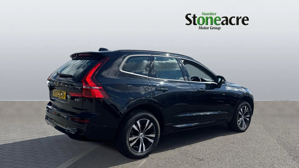 Volvo XC60 Suv #2