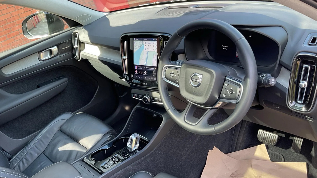 Volvo XC40 2.0 B4p Ultimate Dark #4